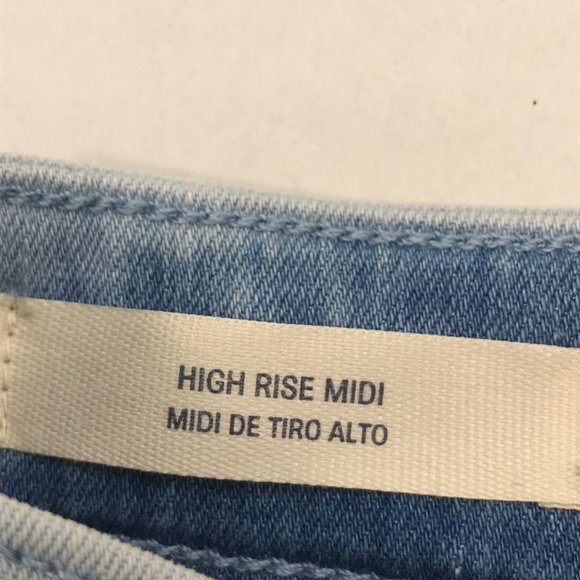 Universal Thread Women's Size 2 High Rise Midi Short Blue Denim Light Acid Wash - Picture 15 of 16